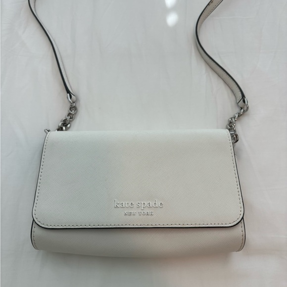 Kate Spade Purse - Picture 1 of 5